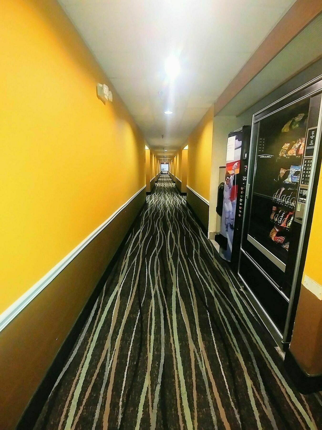 Americas Best Value Inn And Suites Lee'S Summit-Kansas City Zewnętrze zdjęcie